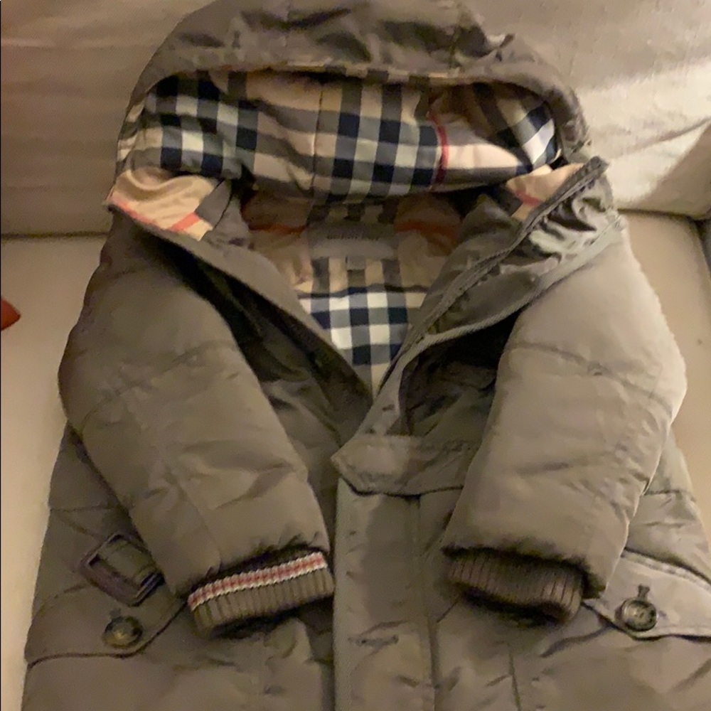 Burberry boy’s Parker (5Y)